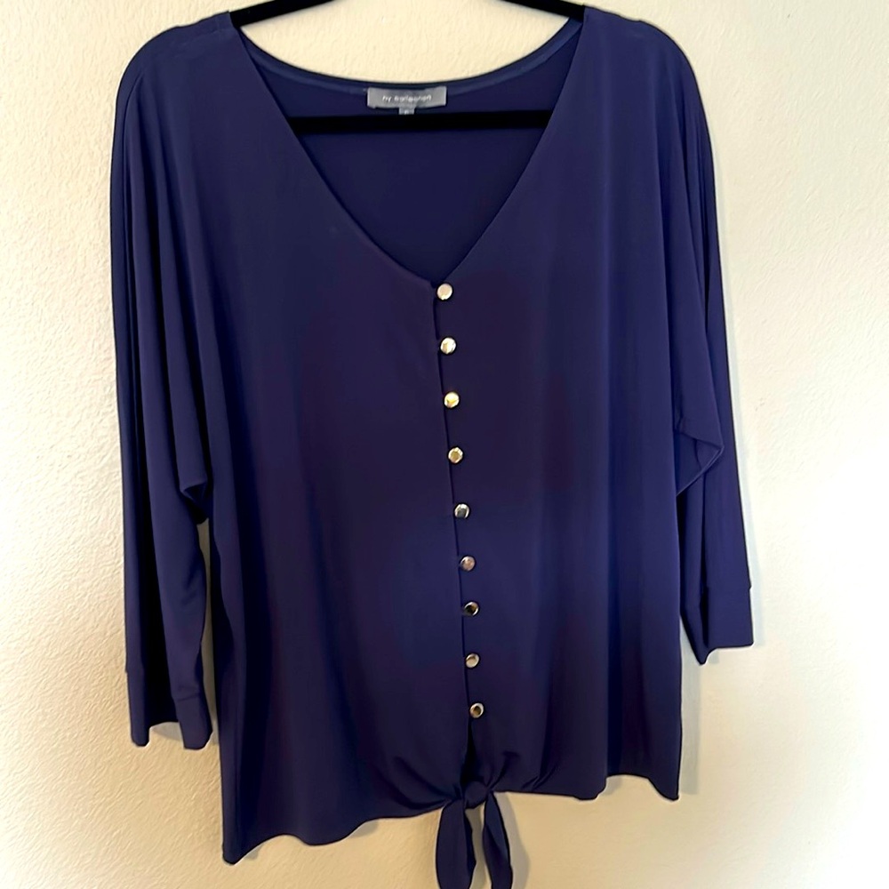 NY Collection top